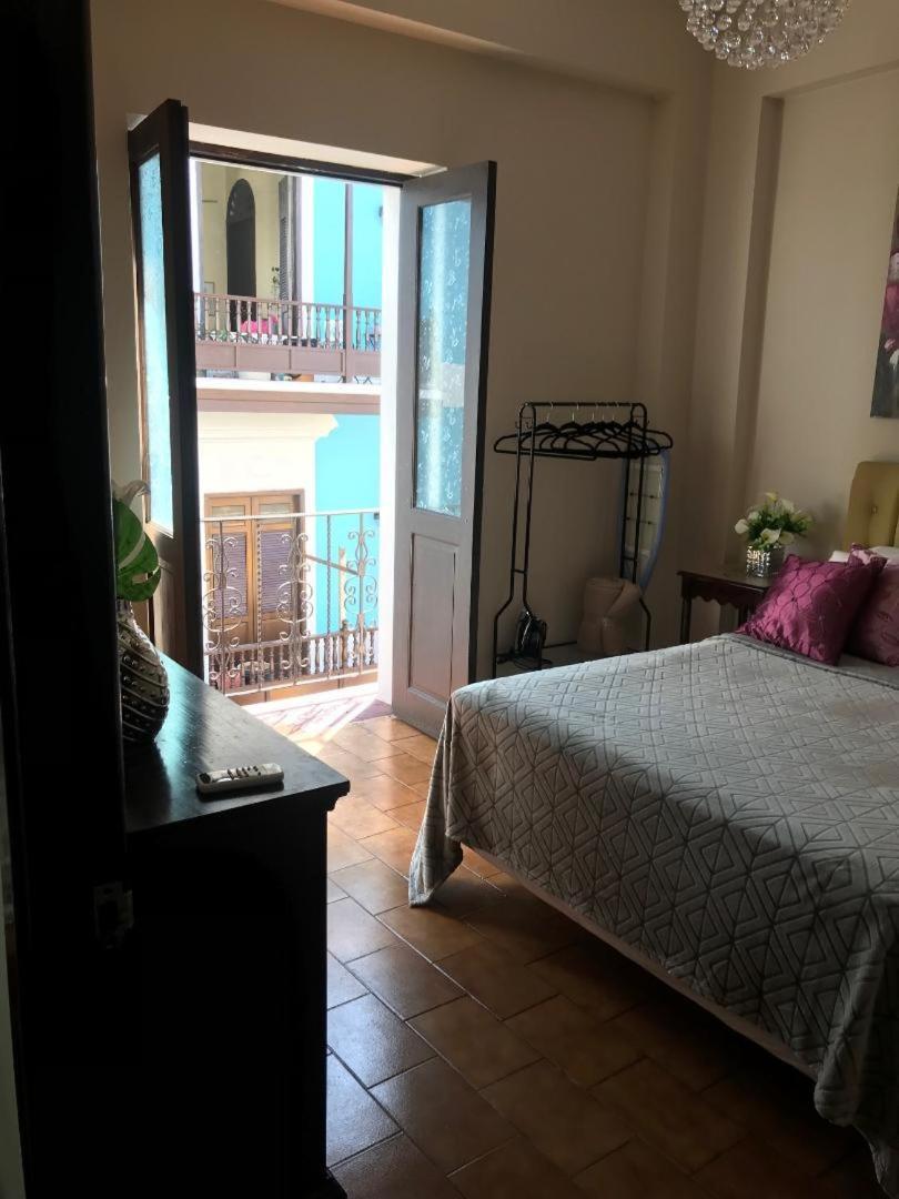 Apartamento The Balconies Studio, The Marilyn & The Crystal At Casa Of Essence In Old San Juan